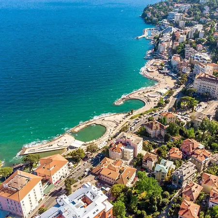 Daire Judy By Interhome Opatija