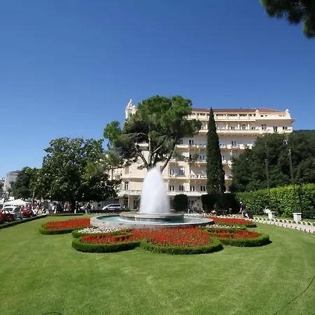 Judy By Interhome Daire Opatija